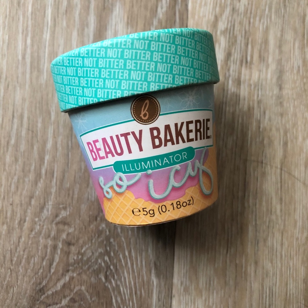 Beauty Bakerie So Icy Glazed Illuminator
